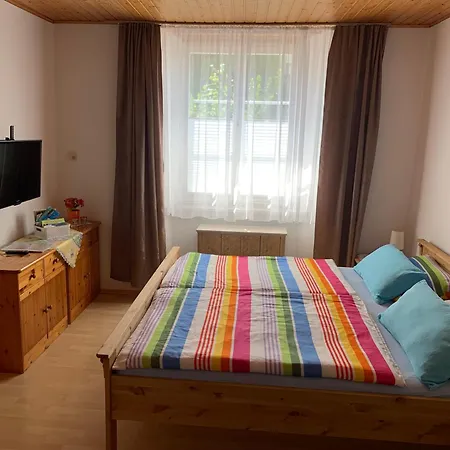 Haus-born-simon Apartman *